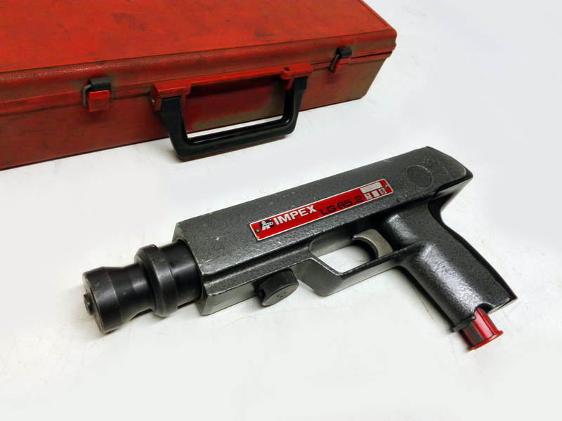 clavadora repetidora impex+maletin plastico metal 15.5x31-37x5.5 27x40x8.5 1u